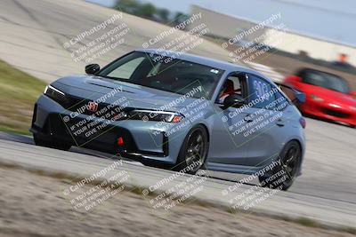 media/Mar-30-2025-Speed Ventures (Sun) [[39e6b1441d]]/Green/Session 3 (Outside Grapevine)/